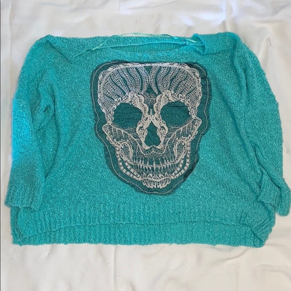 Simple city blue skull sweater - Picture 1 of 4